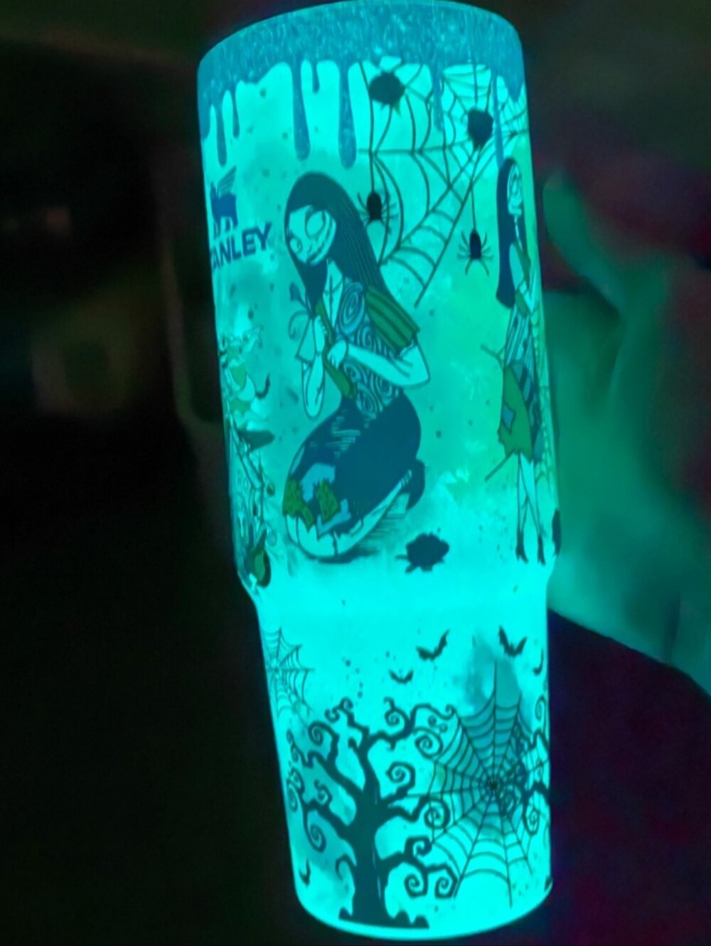 Nightmare Before Christmas 40 Oz - Picture 4 of 5